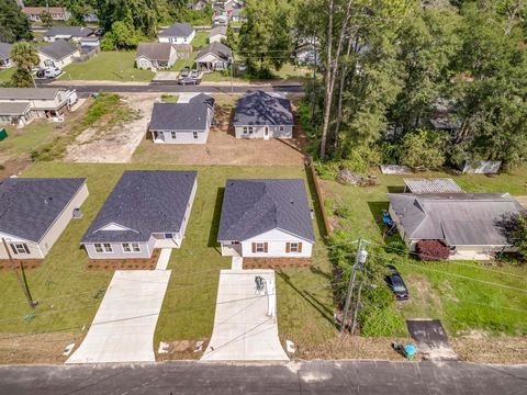 A home in Crawfordville