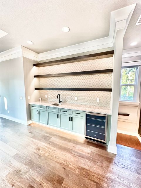 Tiny photo for 275 S Franklin Boulevard, Tallahassee, FL 32301 (MLS # 392488)