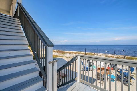 A home in ALLIGATOR POINT