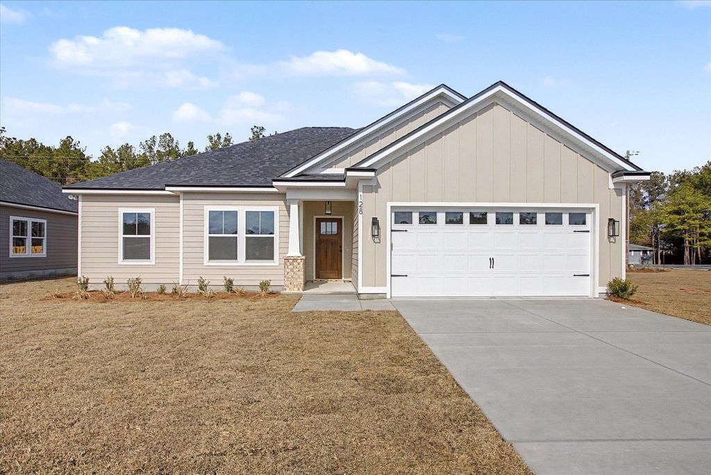 Photo of 128 Divine Loop, Crawfordville, FL 32327 (MLS # 395275)