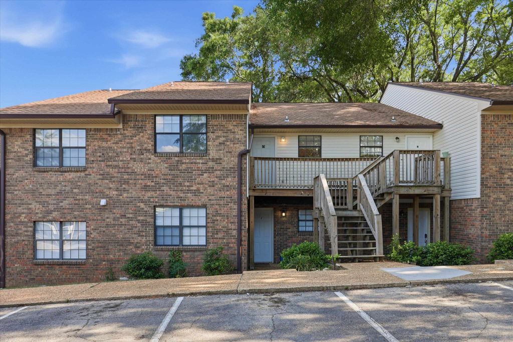Photo of 1108 Greentree Court #M, Tallahassee, FL 32304 (MLS # 399701)