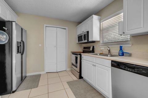 Tiny photo for 9180 Stoney Pointe Court, Tallahassee, FL 32309 (MLS # 400215)