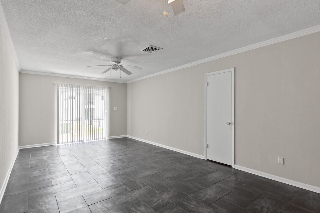 Photo of 2325 W Pensacola Street #135, Tallahassee, FL 32304 (MLS # 396013)