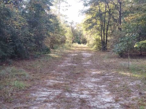 A home in Crawfordville