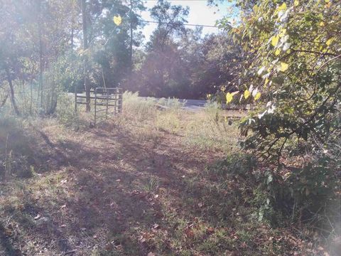 A home in Crawfordville