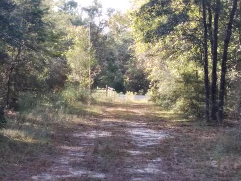 A home in Crawfordville