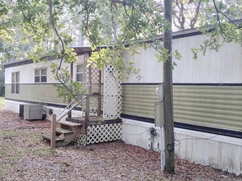 A home in Crawfordville