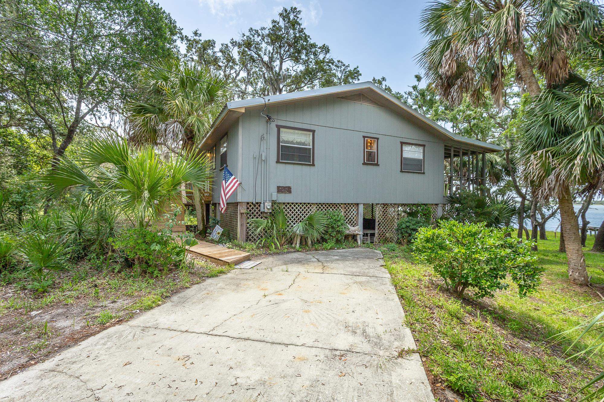 654 Mariner Circle