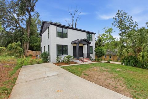 Tiny photo for 421 E JENNINGS Street, Tallahassee, FL 32301 (MLS # 393022)