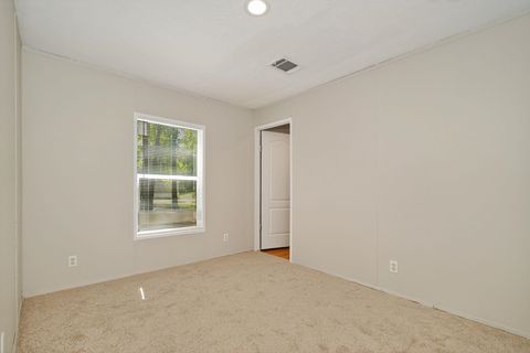 Tiny photo for 10250 Syphon Drive, Tallahassee, FL 32305 (MLS # 392908)