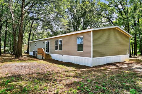 Tiny photo for 10250 Syphon Drive, Tallahassee, FL 32305 (MLS # 392908)