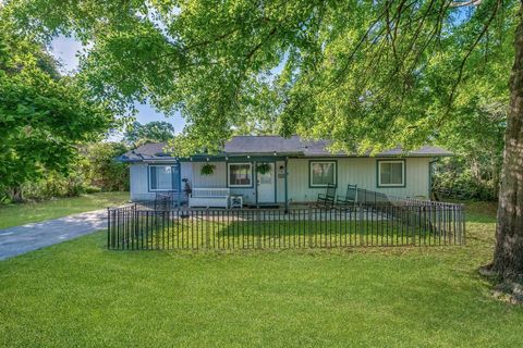 MLS: 384761