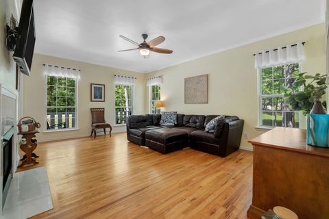 Tiny photo for 10549 Winters Run, Tallahassee, FL 32312 (MLS # 398098)