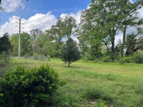 Tiny photo for 5826 Eunice Court, Tallahassee, FL 32303 (MLS # 397950)