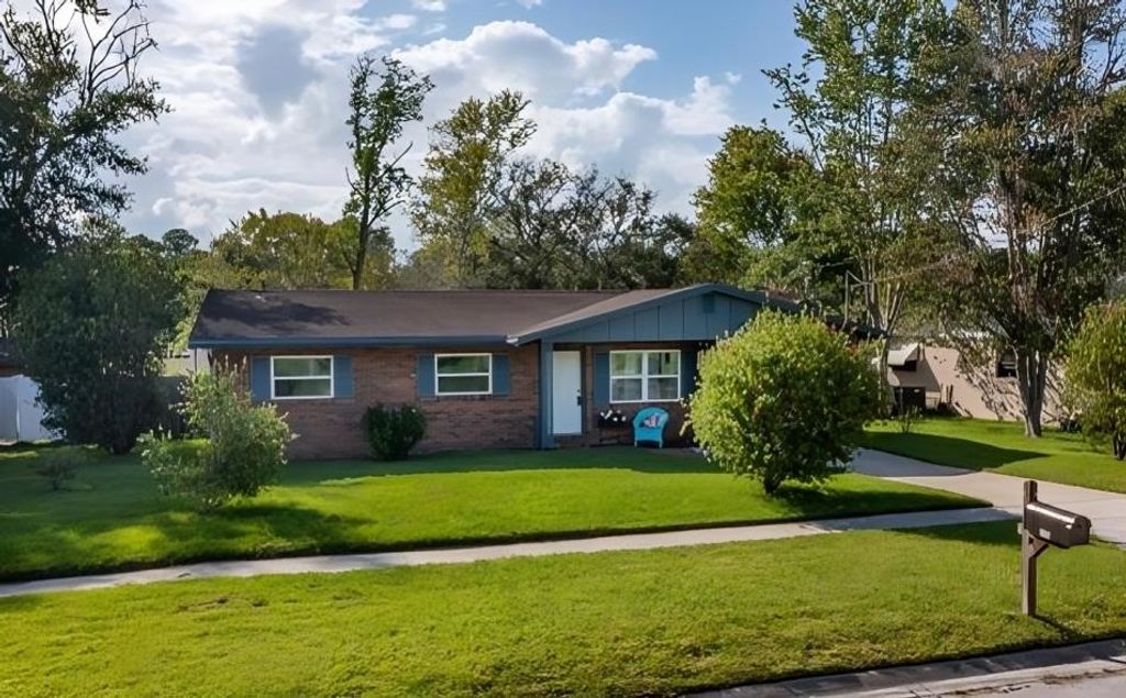 Photo of 175 Capella Road, Other Florida, FL 32073 (MLS # 398280)