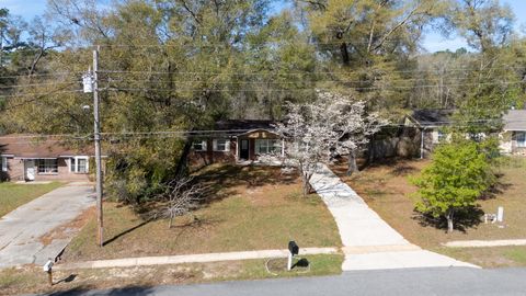 Tiny photo for 5751 CYPRESS Circle, Tallahassee, FL 32303 (MLS # 397519)