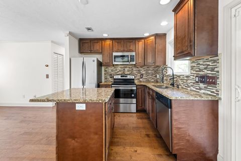 Tiny photo for 5751 CYPRESS Circle, Tallahassee, FL 32303 (MLS # 397519)