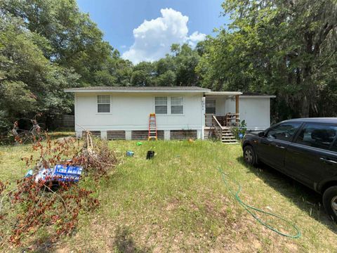 Photo of 8084 Baby Farm Drive, Tallahassee, FL 32310 (MLS # 387138)