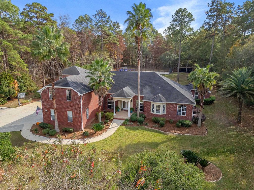 Photo of 9519 STARHAWK Drive, Tallahassee, FL 32309 (MLS # 393695)