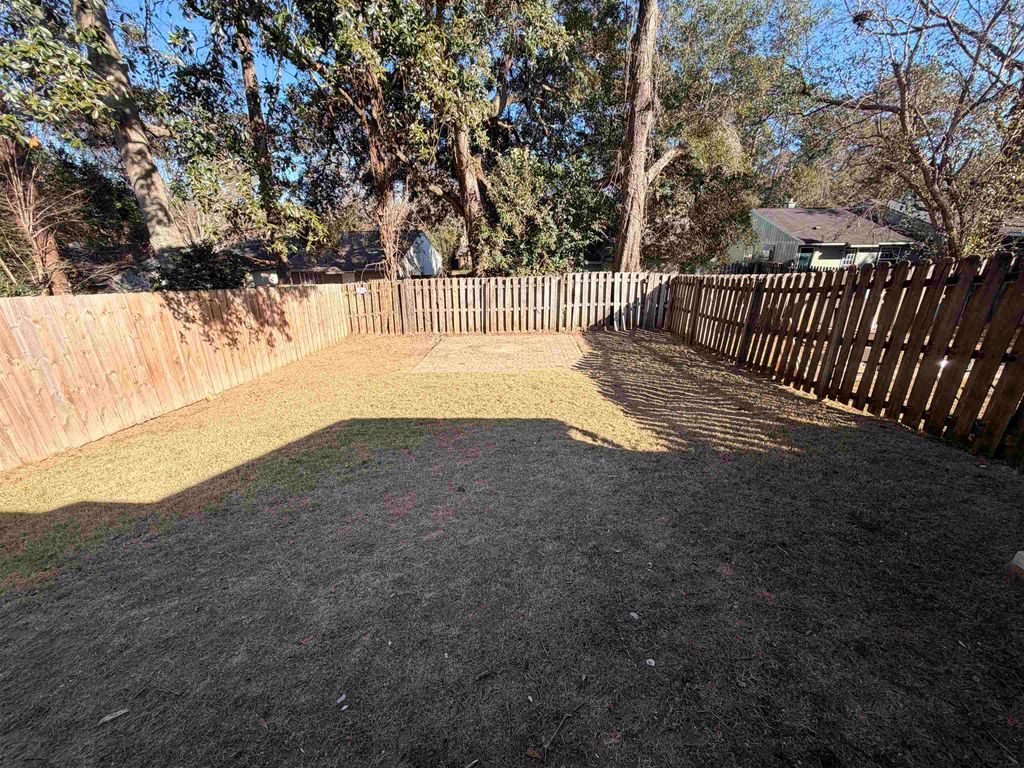 Photo of 425 High Point Lane, Tallahassee, FL 32301 (MLS # 395387)