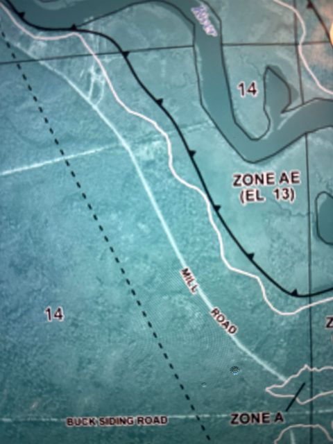 Tiny photo for 727 Mill Rd, Carrabelle, FL 32322 (MLS # 394519)