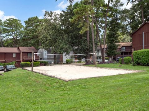 Tiny photo for 2221 S Timberwood Circle, Tallahassee, FL 32304 (MLS # 394744)