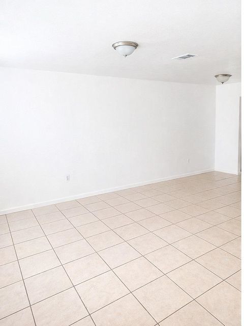 Tiny photo for 2221 S Timberwood Circle, Tallahassee, FL 32304 (MLS # 394744)