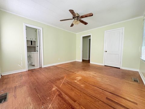Tiny photo for 3022 Livingston Road, Tallahassee, FL 32303 (MLS # 392168)