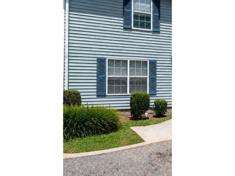 Tiny photo for 776 Timberwood Circle East CIR, Tallahassee, FL 32304 (MLS # 400122)