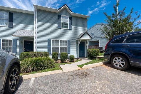 Tiny photo for 776 Timberwood Circle East CIR, Tallahassee, FL 32304 (MLS # 400122)
