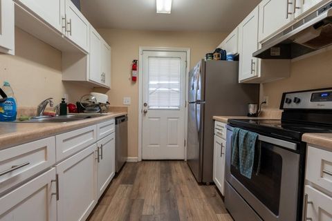 Tiny photo for 776 Timberwood Circle East CIR, Tallahassee, FL 32304 (MLS # 400122)