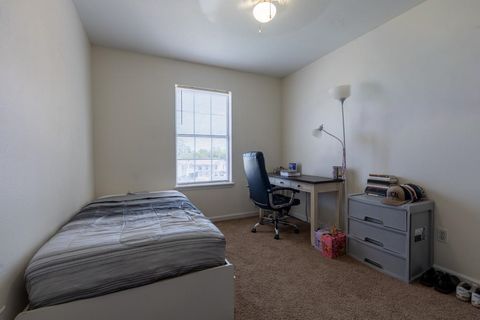Tiny photo for 776 Timberwood Circle East CIR, Tallahassee, FL 32304 (MLS # 400122)