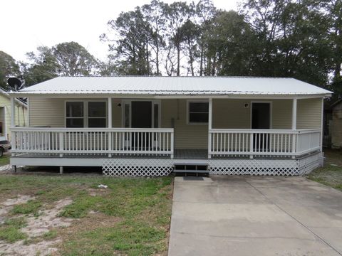 2526 Palmetto Terrace Carrabelle FL 32322