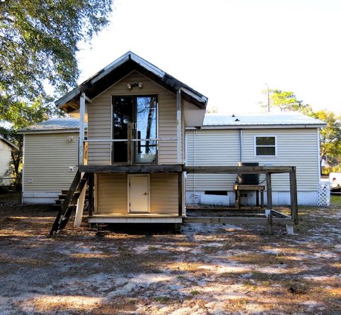 Tiny photo for 2526 Palmetto Terrace, Carrabelle, FL 32322 (MLS # 397003)