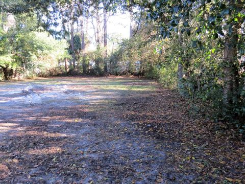 Tiny photo for 2526 Palmetto Terrace, Carrabelle, FL 32322 (MLS # 397003)