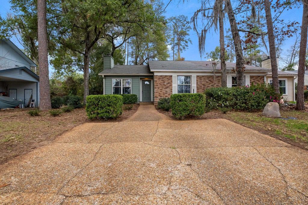 Photo of 3312 Thomas Butler Road, Tallahassee, FL 32308 (MLS # 396718)