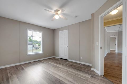 Tiny photo for 8531 W Belk Drive, Tallahassee, FL 32310 (MLS # 399412)