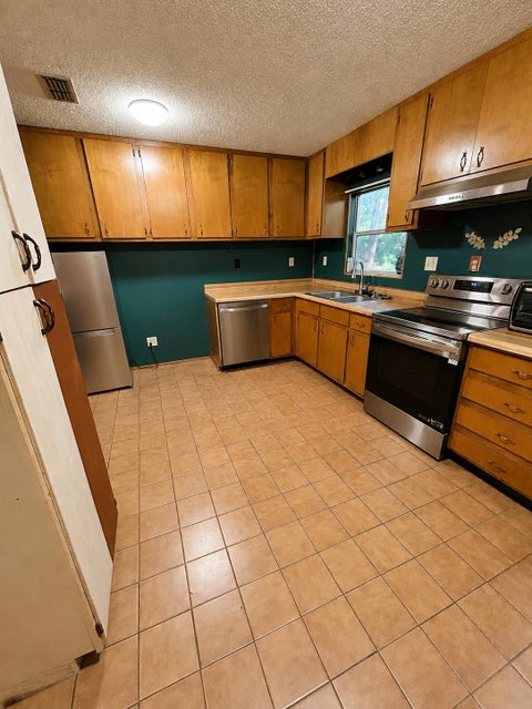 Tiny photo for 8634 Wakulla Springs Road, Tallahassee, FL 32305 (MLS # 393240)