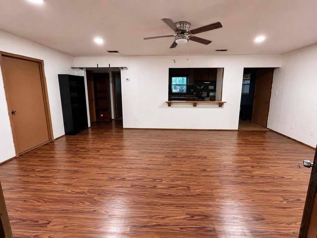 Photo of 8634 Wakulla Springs Road, Tallahassee, FL 32305 (MLS # 393240)