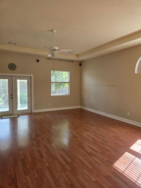 Tiny photo for 5560 Hampton Hill Circle, Tallahassee, FL 32311 (MLS # 386159)