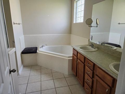 Tiny photo for 5560 Hampton Hill Circle, Tallahassee, FL 32311 (MLS # 386159)