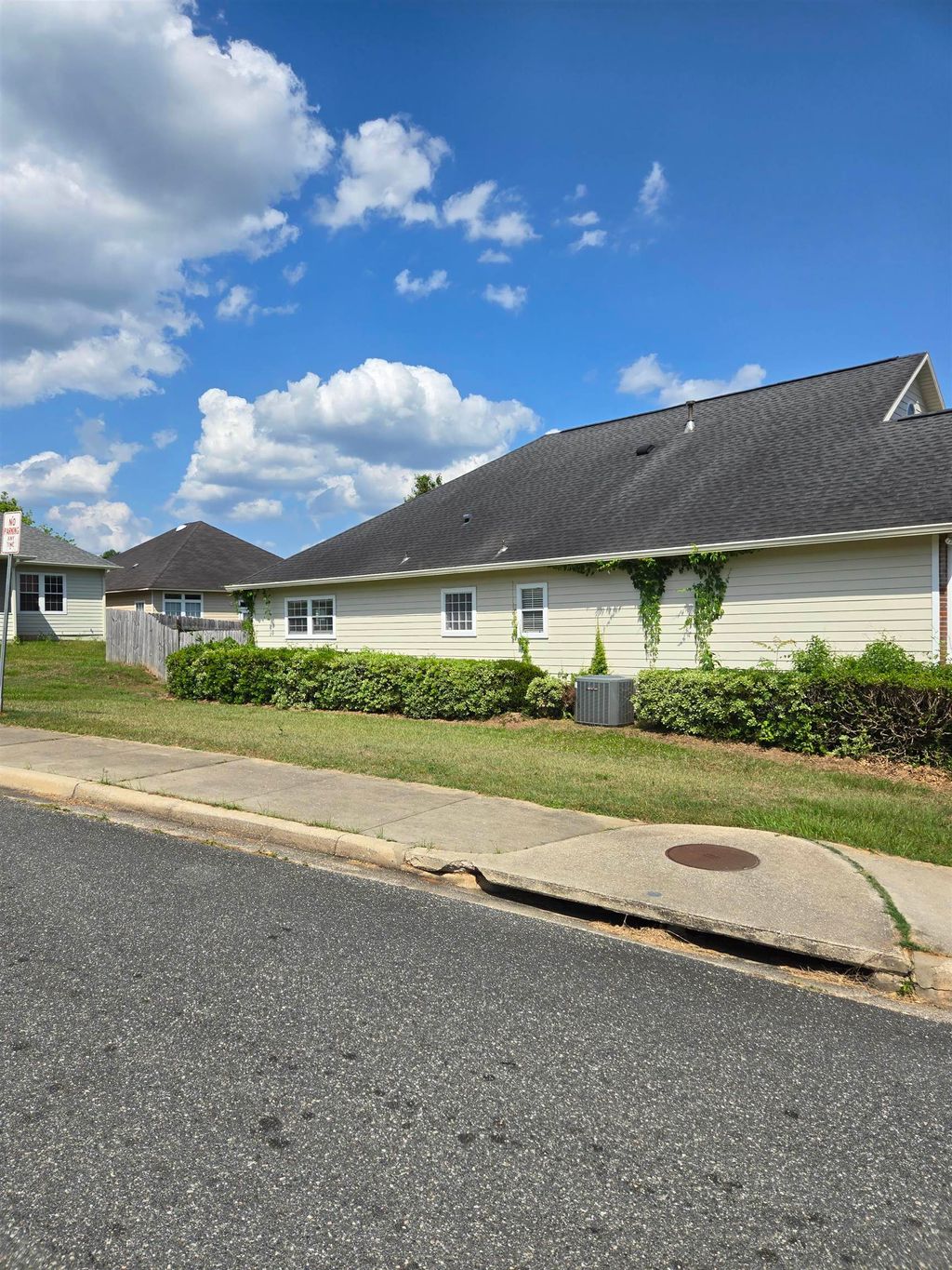 Photo of 5560 Hampton Hill Circle, Tallahassee, FL 32311 (MLS # 386159)