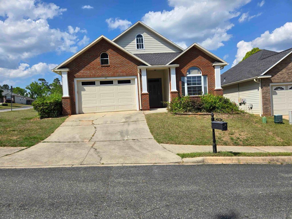Photo of 5560 Hampton Hill Circle, Tallahassee, FL 32311 (MLS # 386159)