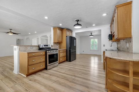Tiny photo for 2501 Debden Court, Tallahassee, FL 32309 (MLS # 384106)
