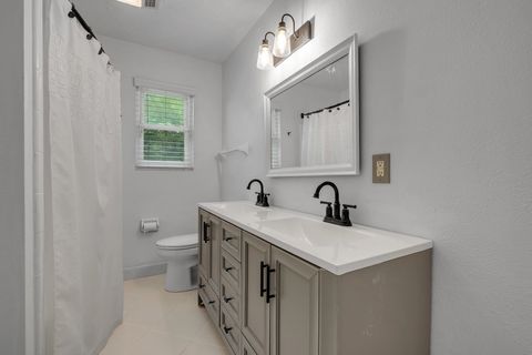 Tiny photo for 2501 Debden Court, Tallahassee, FL 32309 (MLS # 384106)