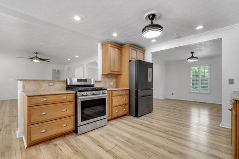 Tiny photo for 2501 Debden Court, Tallahassee, FL 32309 (MLS # 384106)