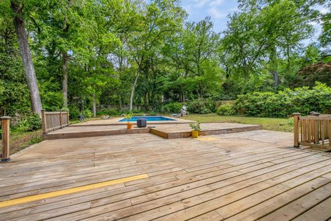 Tiny photo for 2501 Debden Court, Tallahassee, FL 32309 (MLS # 384106)