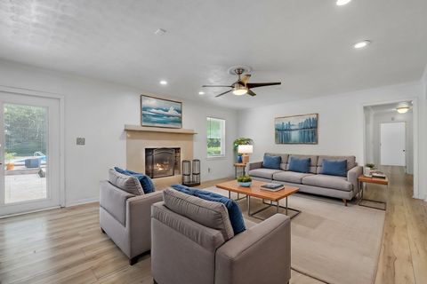 Tiny photo for 2501 Debden Court, Tallahassee, FL 32309 (MLS # 384106)