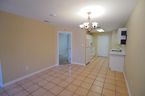 Tiny photo for 847 W Georgia Street #2, Tallahassee, FL 32304 (MLS # 400242)