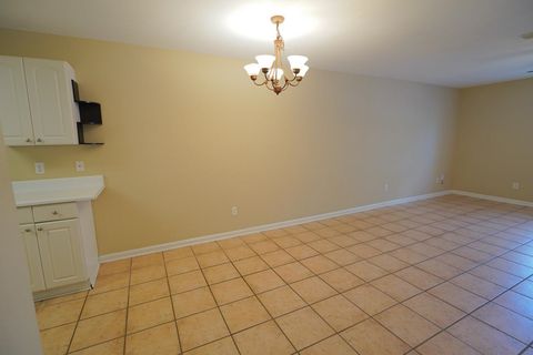 Tiny photo for 847 W Georgia Street #2, Tallahassee, FL 32304 (MLS # 400242)